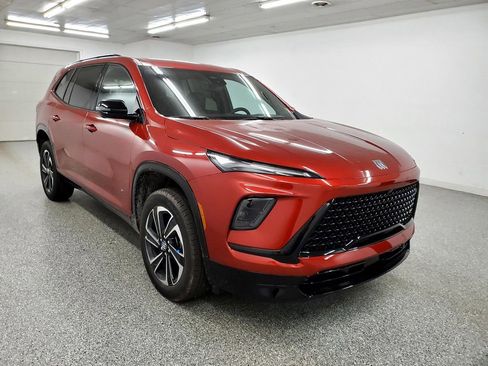 New 2026 Buick Enclave Sport Touring w/ Power Package image 3