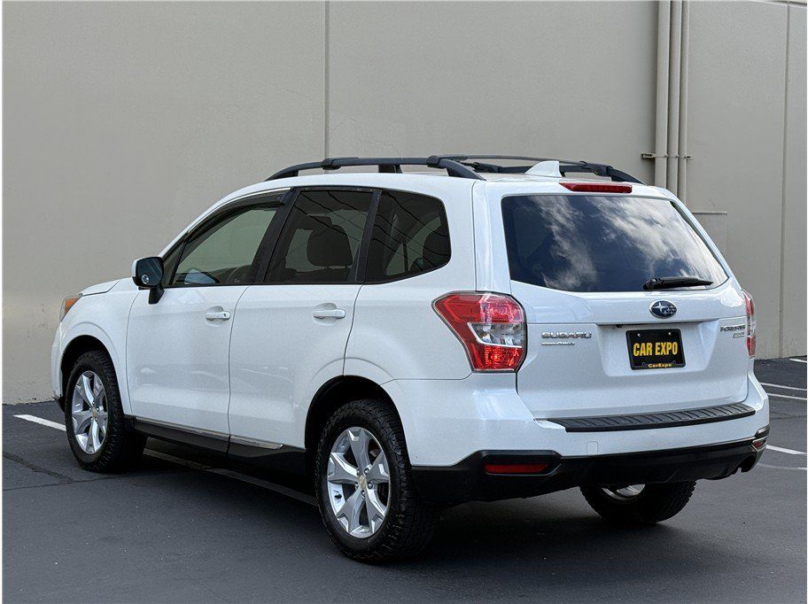 Used 2016 Subaru Forester 2.5i Premium w/ Popular Package #1 AWD/4WD image 4
