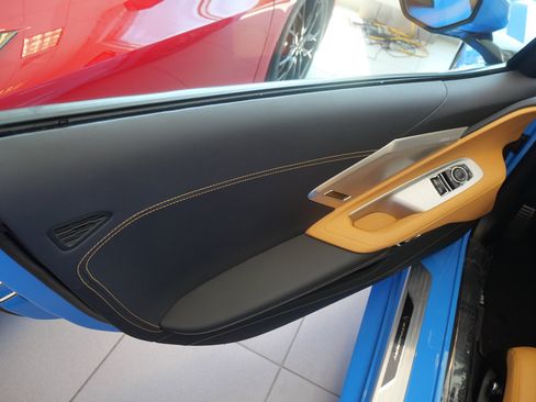 Used 2024 Chevrolet Corvette Stingray Preferred Cpe w/ Battery Protection Package RWD image 8