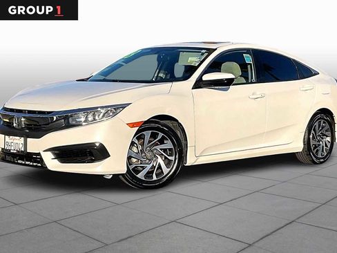 Used 2018 Honda Civic EX image 1