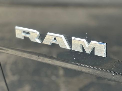 Used 2025 RAM 2500 Big Horn AWD/4WD image 24