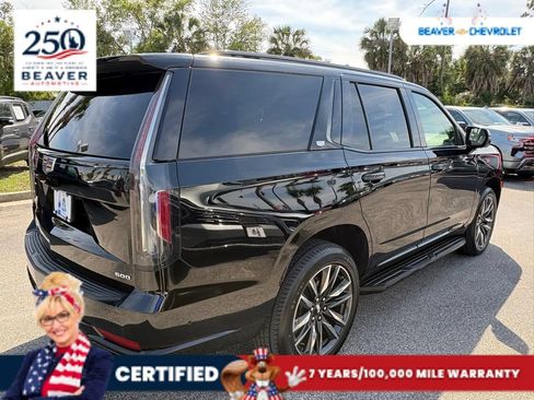 Used 2023 Cadillac Escalade Sport AWD/4WD image 7