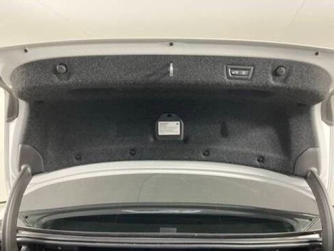 Used 2021 BMW 530e 530e iPerformance w/ Premium Package image 14