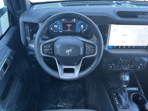 New 2026 Ford Bronco Outer Banks image 15