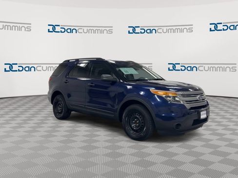 Used 2011 Ford Explorer 4WD image 2