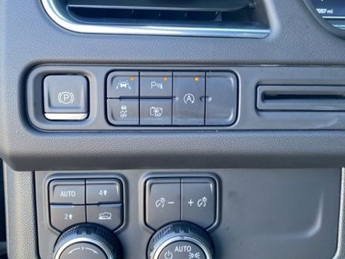 Used 2023 Chevrolet Tahoe RST w/ Sport Performance Package image 16