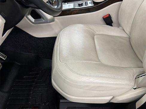 Used 2021 Land Rover Range Rover Westminster Edition image 14