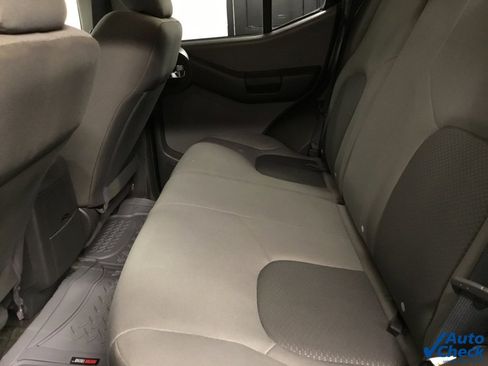 Used 2014 Nissan Xterra S image 32