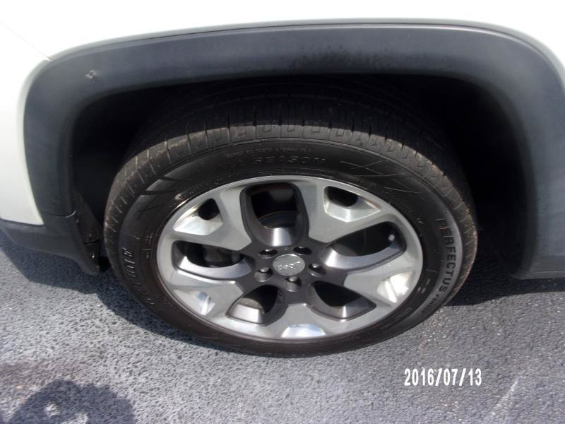 Used 2021 Jeep Compass Limited AWD/4WD image 16