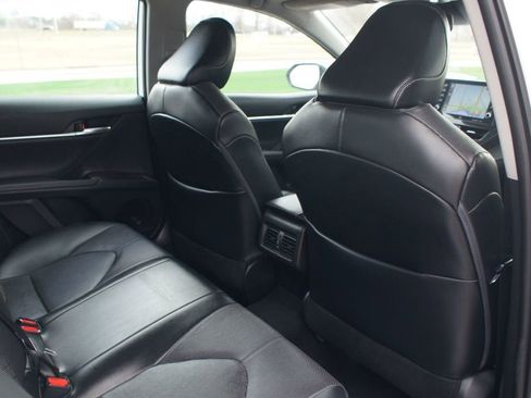 Used 2021 Toyota Camry XSE w/ Navigation Package image 22