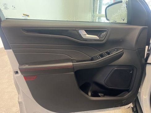 Certified 2023 Ford Escape ST-Line Select w/ Tech Pack #1 image 20