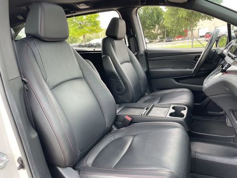 Used 2025 Honda Odyssey Sport-L image 27