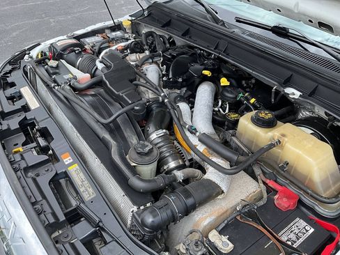 Used 2011 Ford F250 Lariat w/ Lariat Interior Pkg AWD/4WD image 34