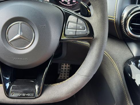 Used 2018 Mercedes-Benz AMG GT R image 26