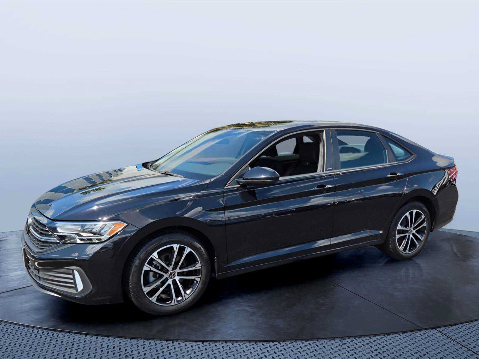 Used 2024 Volkswagen Jetta Sport FWD image 7