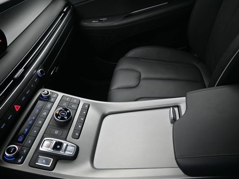 Used 2025 Hyundai Palisade SEL image 20