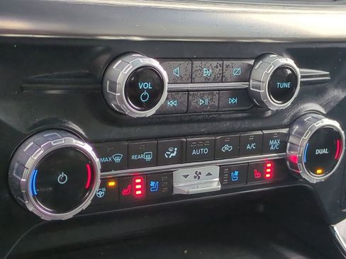 Used 2023 Ford F150 Lariat w/ Equipment Group 502A High image 34