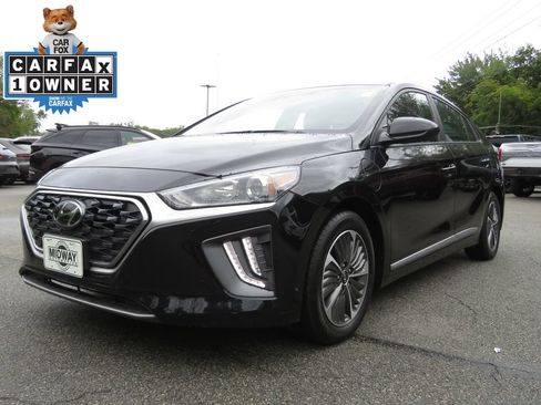Used 2021 Hyundai Ioniq SE FWD image 1