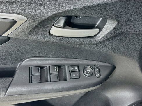 Used 2015 Honda Fit LX image 21