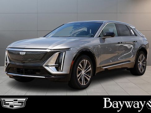 New 2025 Cadillac Lyriq Luxury image 1