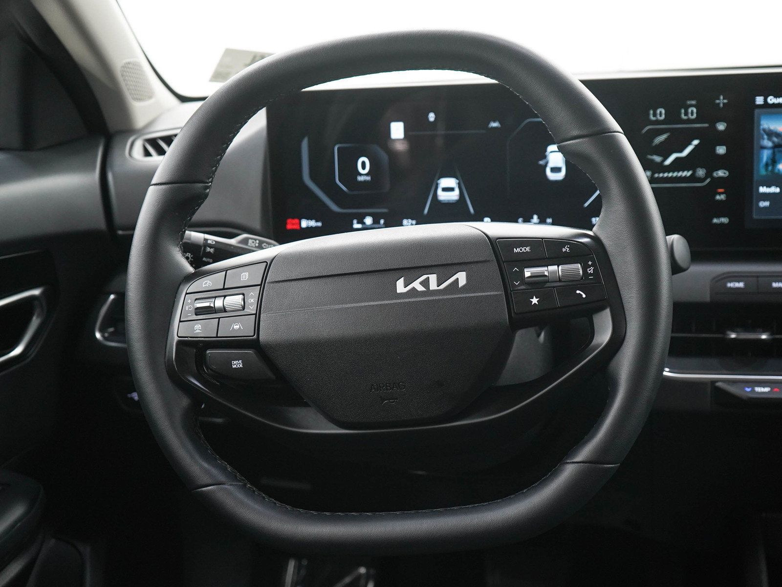 Used 2025 Kia K4 EX FWD image 15