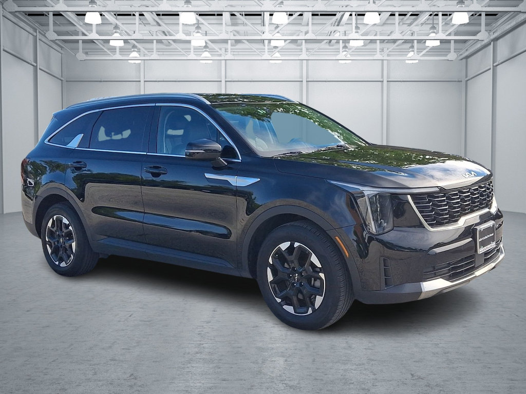 Used 2024 Kia Sorento S FWD image 7