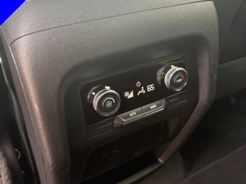 Used 2026 Buick Enclave Preferred AWD/4WD image 28