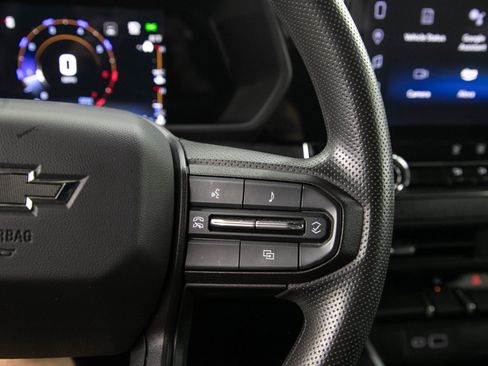 Used 2023 Chevrolet Colorado Trail Boss w/ Technology Package AWD/4WD image 27