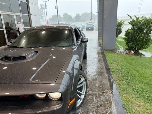 Used 2023 Dodge Challenger R/T Scat Pack RWD image 3