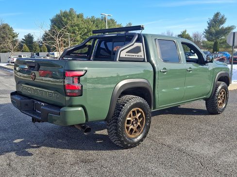 Used 2022 Nissan Frontier PRO-4X image 6