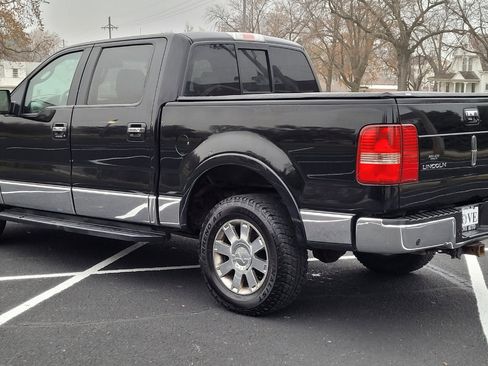 Used 2006 Lincoln Mark LT 4x4 image 4