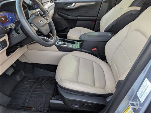 Used 2022 Ford Escape Titanium w/ Class II Trailer Tow Package image 16