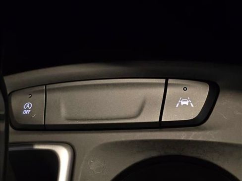 New 2026 Chevrolet Trax RS w/ Driver Confidence Package FWD image 24