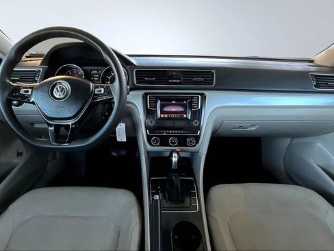 Used 2018 Volkswagen Passat 2.0T S w/ Driver Assistance Package image 7