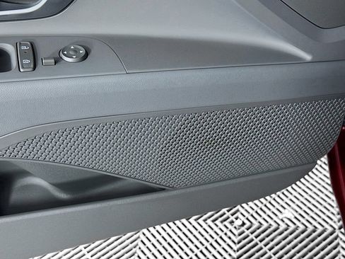 New 2025 Hyundai Elantra SEL FWD image 23