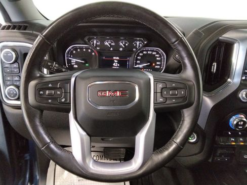 Used 2020 GMC Sierra 1500 Elevation image 11