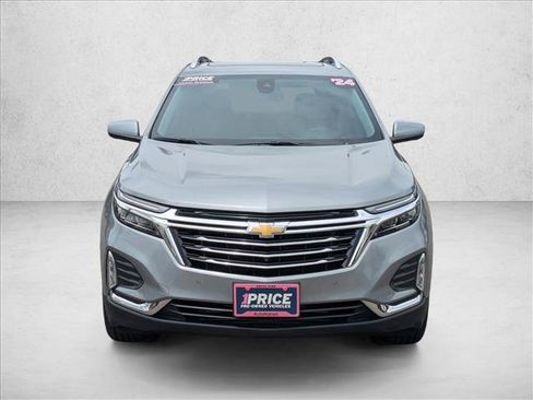 Used 2024 Chevrolet Equinox Premier AWD/4WD image 2