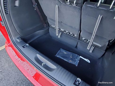 New 2026 Chrysler Pacifica Limited w/ S Appearance Package image 15