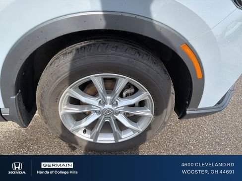 Used 2024 Honda CR-V EX-L image 4