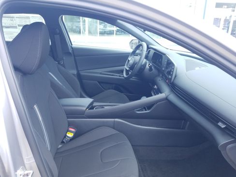 New 2026 Hyundai Elantra SEL Sport Premium w/ Cargo Package FWD image 17