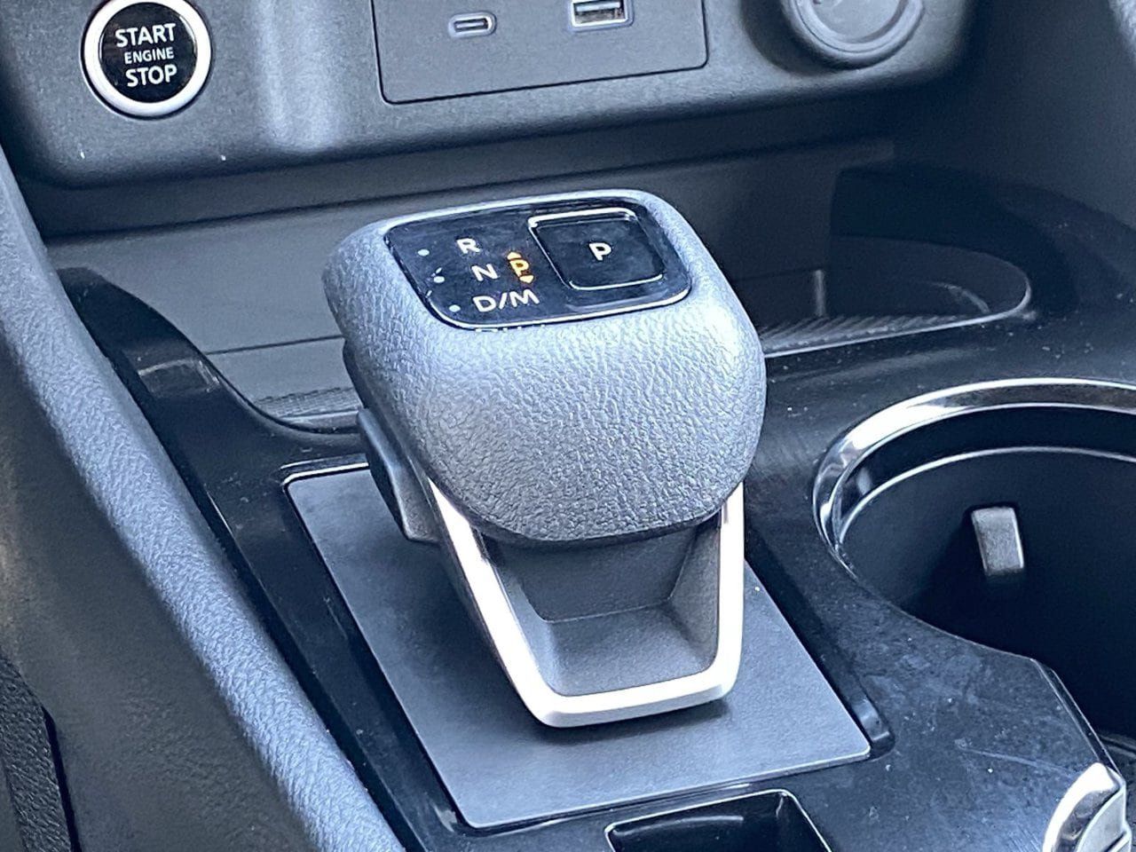 Certified 2023 Nissan Rogue SV FWD image 22