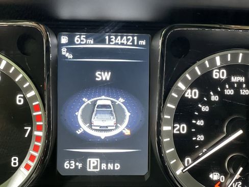 Used 2017 Nissan Titan Platinum Reserve image 20