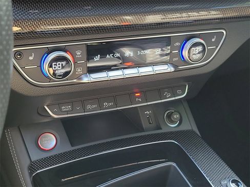 Certified 2024 Audi SQ5 Premium Plus image 13