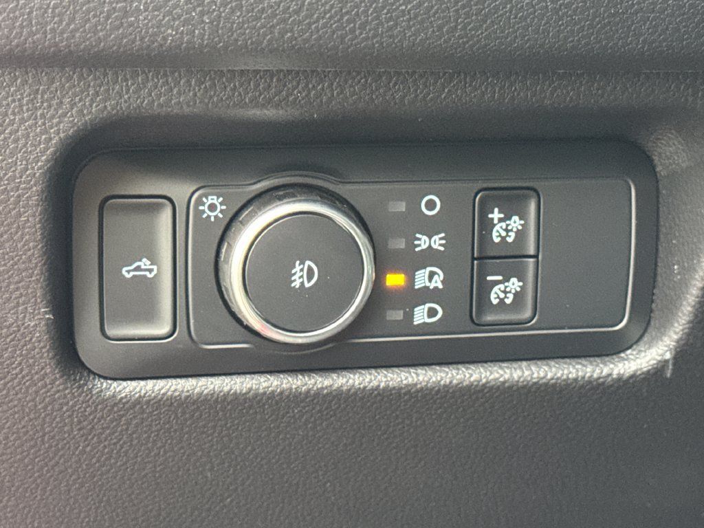 Used 2025 Ford Ranger XLT AWD/4WD image 31