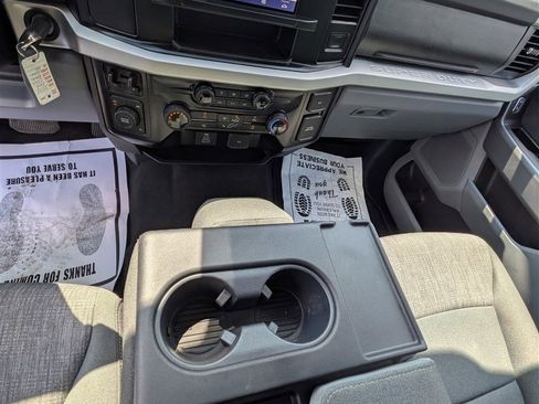 Used 2024 Ford F250 XLT image 23