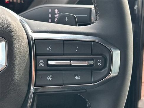 New 2026 GMC Yukon Denali w/ Denali Reserve Package AWD/4WD image 32