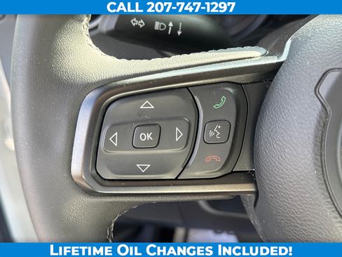 Used 2026 Jeep Gladiator Mojave AWD/4WD image 18