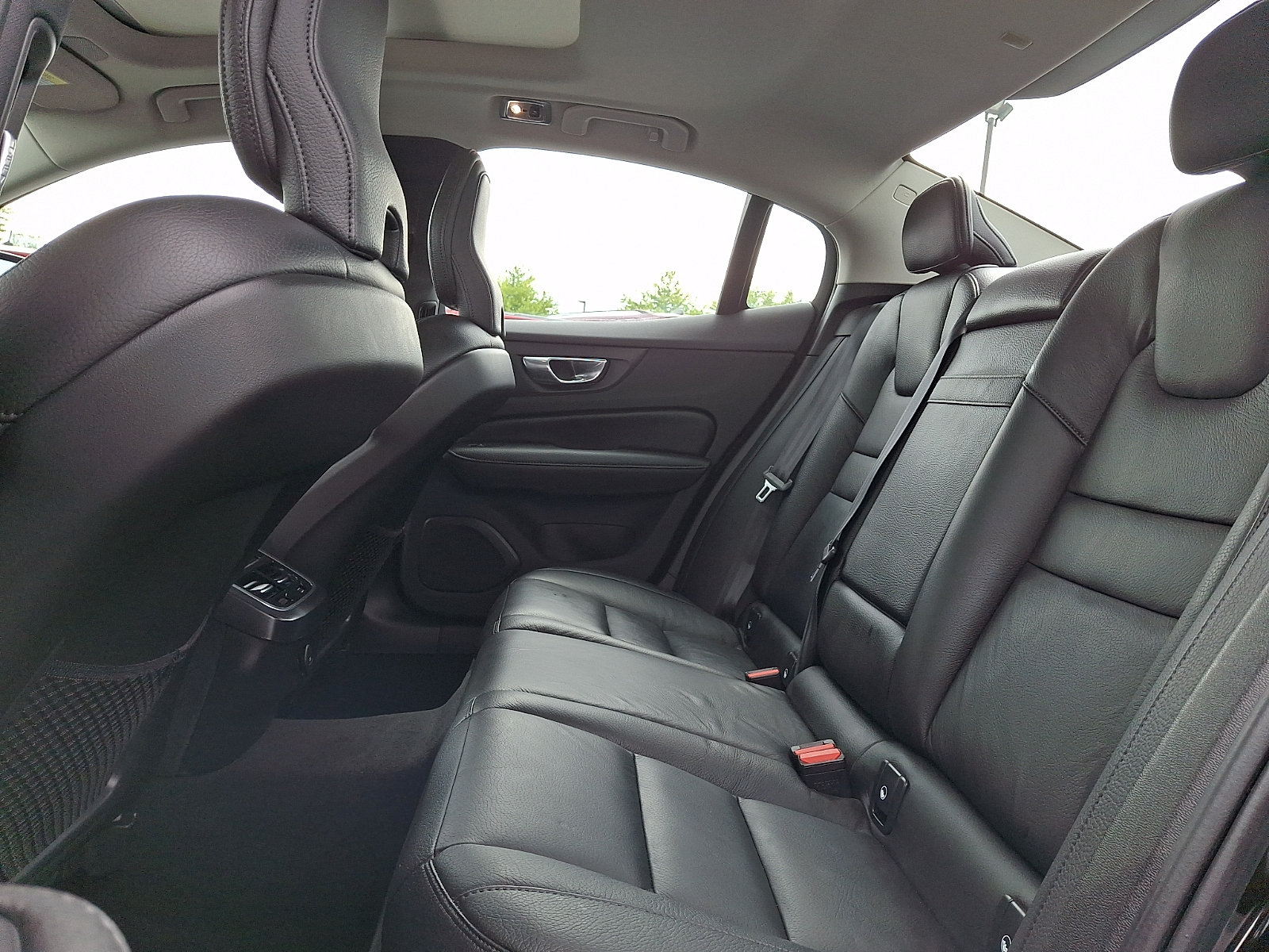Used 2021 Volvo S60 T5 Inscription AWD/4WD image 10