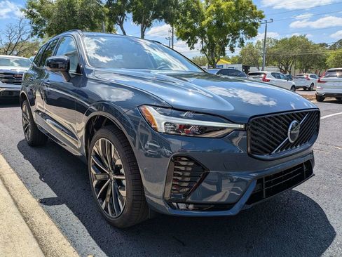 New 2026 Volvo XC60 B5 Ultra w/ Protection Package Premier AWD/4WD image 8