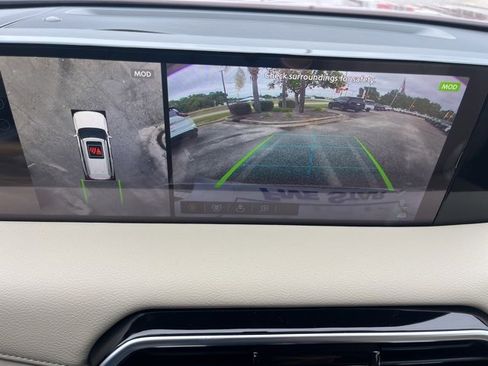 New 2025 Nissan Armada Platinum w/ Convenience Package image 15